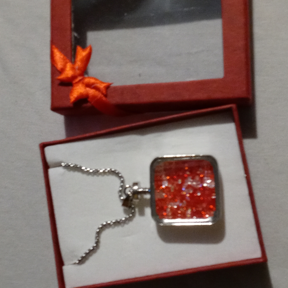 Beadnova necklace